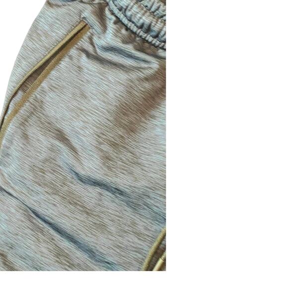 Public Record Black Cuffed Cargo Joggers Mens L - Picture 5 of 5